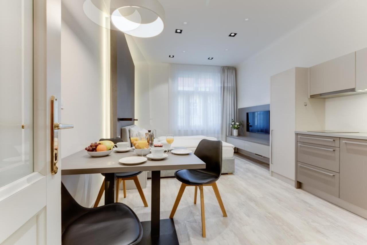Lampi Aparthotel פראג מראה חיצוני תמונה