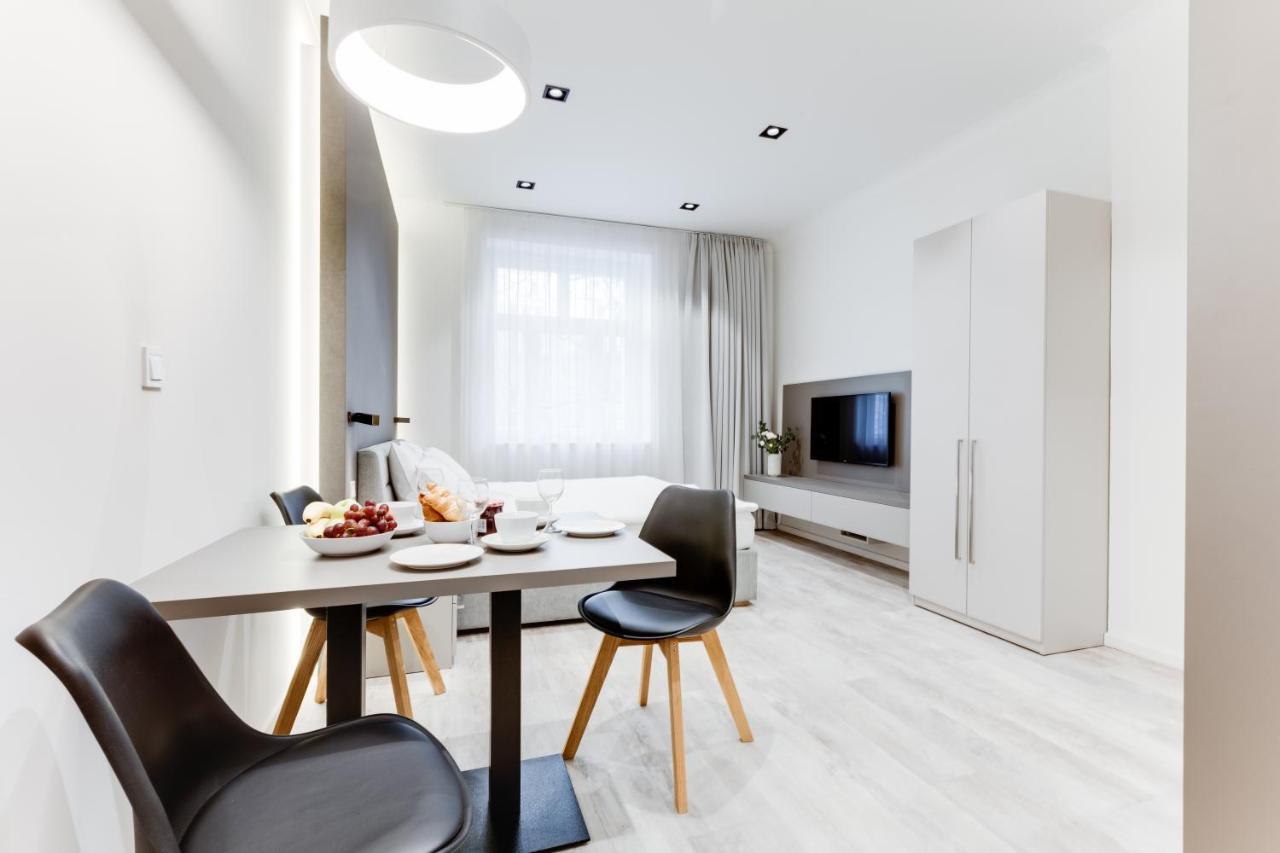 Lampi Aparthotel פראג מראה חיצוני תמונה